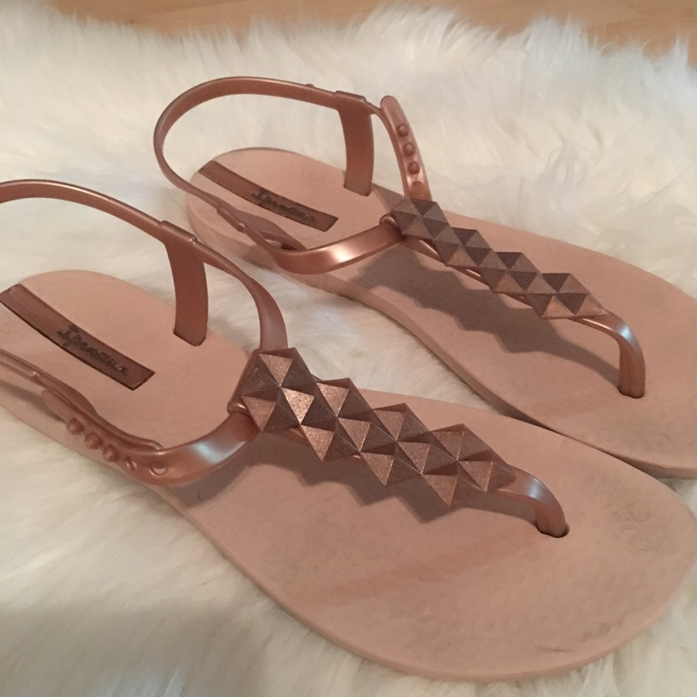 Ipanemas • thong sandal